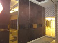 万向移动隔间墙